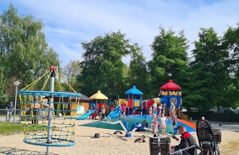 Speeltuin urkerbos kinderen